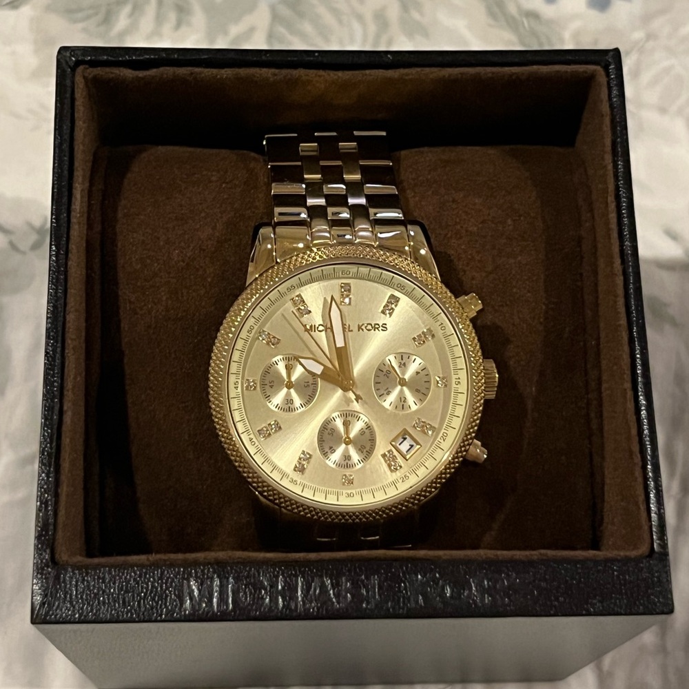BNWT Michael Kors Watch